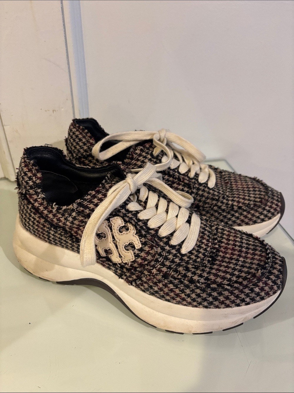 Tory Burch Plaid Patterned Sneaker in Black and Cream Kick Trainer Scots Design